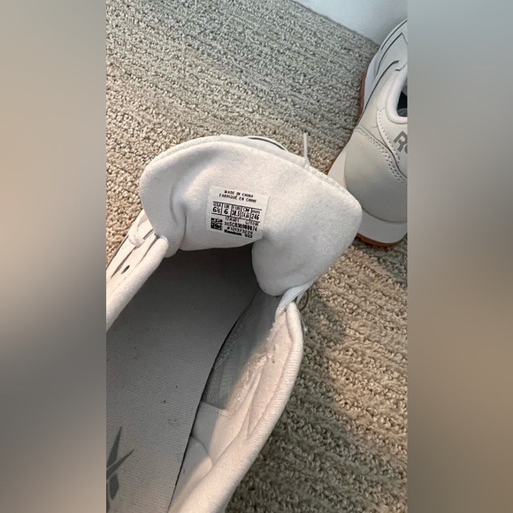 Reebok Classic White Sneakers - Picture 7 of 7